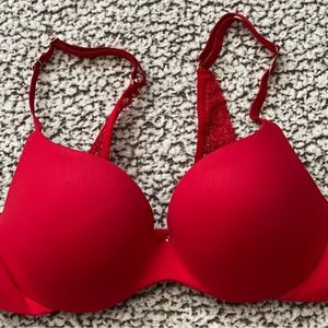 VS push up bra. Size 34B.
